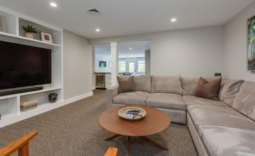 39 Thayer Pond Rd, Concord NH  03301-7517 exterior