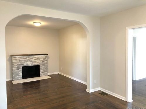 109 Hillcrest Ave, New Britain CT  06053-2540 exterior