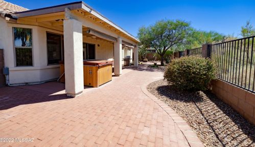 11887 Centaurus Pl, Tucson AZ 85737-3455 exterior