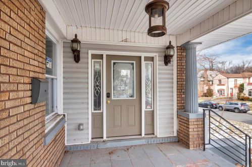 2276 51 St, Philadelphia PA 19131-2453 exterior