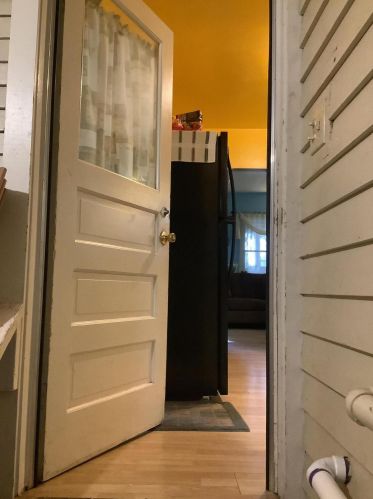 2417 7 St, Meskegon MI 49440-1060 exterior