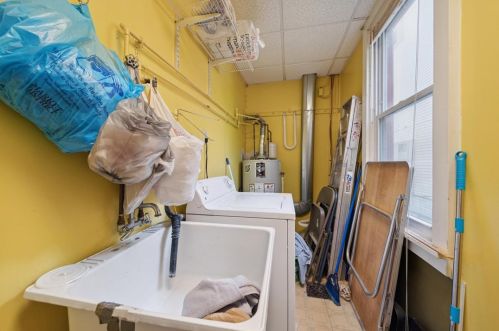 29 Kittanning St, Pittsburgh PA 15223-1853 exterior