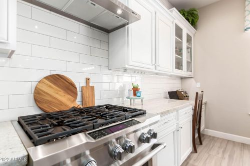 1766 Kaibab Dr, Chandler AZ 85249-3072 exterior