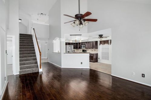 8203 Cross Country Dr, Humble TX 77346-6115 exterior