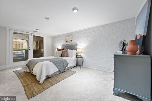 1351 G St, Washington DC 20003-3022 exterior