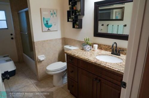 715 Saragossa Ave, Fort Pierce, FL 34953-3720