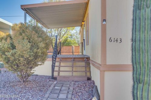 6143 Mainside Dr, Tucson AZ exterior