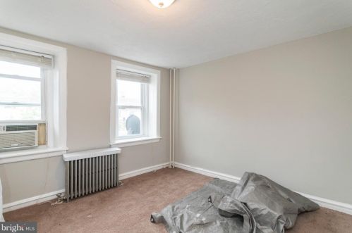 178 Levering St, Philadelphia PA  19127-1435 exterior