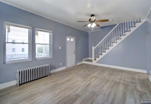 125 Temple St, Paterson NJ 07522-1354 exterior