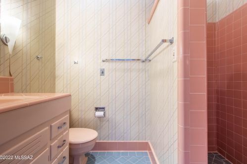 3380 Arroyo Chico, Tucson AZ  85716-5813 exterior