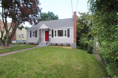 15 Collins St, New Britain CT  06051-3605 exterior
