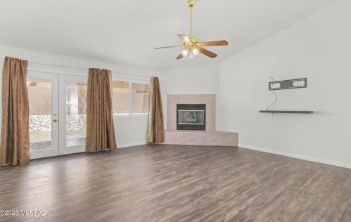 9593 Paseo Juan Tabo, Tucson AZ  85747-5007 exterior