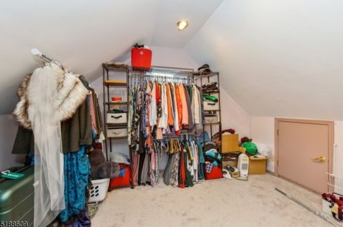 1068 Elm Ter, Rahway NJ  07065-1838 exterior