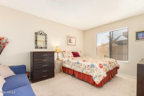 3302 Sunridge Ln, Chandler AZ 85225-1856 exterior