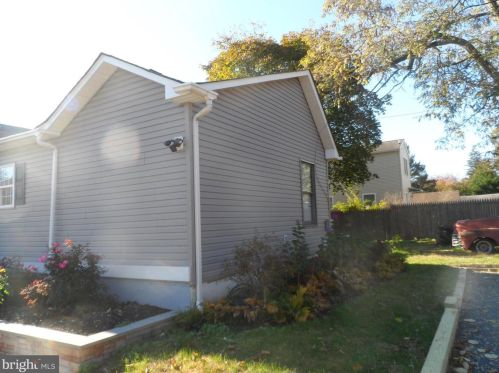 362 Mcclellan Ave, Trenton, NJ 08610-6050