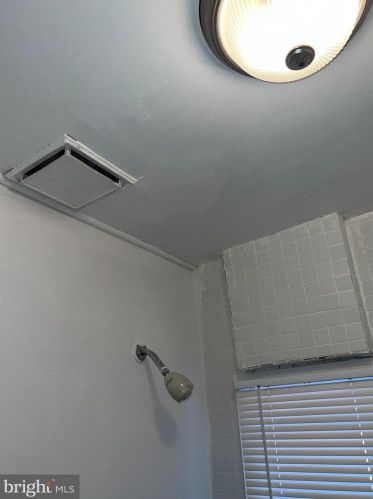 1223 Jackson St, Camden NJ 08104-3525 exterior