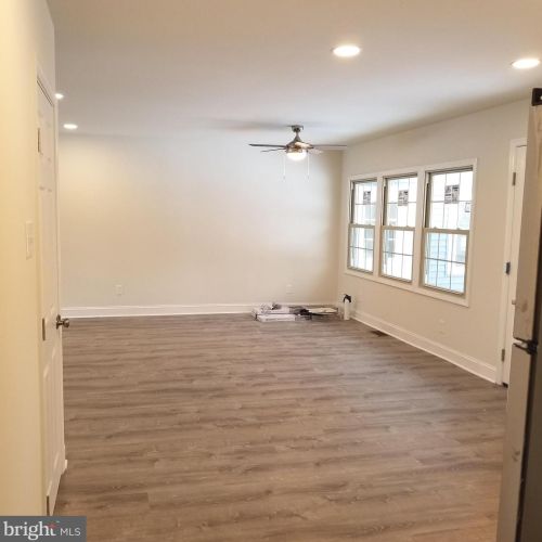 197 Acorn Dr, Warminster PA 18974-3705 exterior