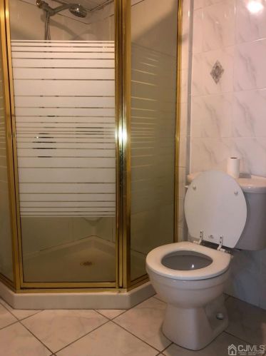 12 Murdock St, Perth Amboy NJ 08863-1224 exterior