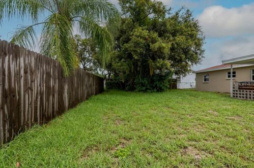 9737 Morehead Ln, Port Richey FL  34668-4233 exterior