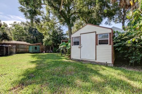 208 Broad St, Tampa FL  33604-4004 exterior