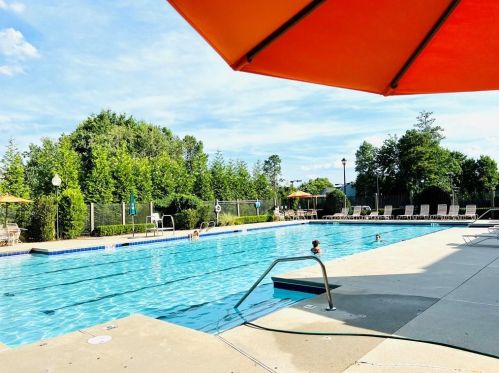 10900 Chatburn Way, Duluth GA 30097-7803 exterior