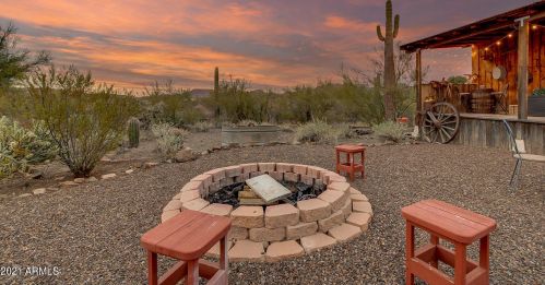 47713 29 Ave, Phoenix AZ 85087-9638 exterior