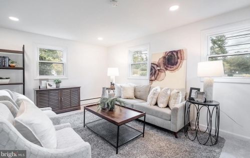 8705 Old Mount Vernon Rd, Alexandria VA  22309-2013 exterior