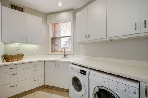 619 Belden Ave, Chicago IL 60614-3305 exterior