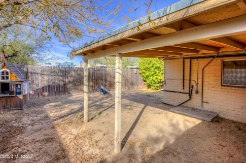 4602 Seneca St, Tucson AZ  85712-3272 exterior