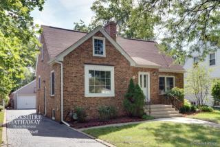 369 Elm Ave, Elmhurst, IL 60126-2329