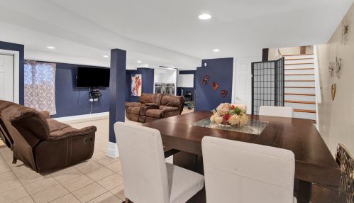 7640 Throop St, Chicago IL 60620-3754 exterior