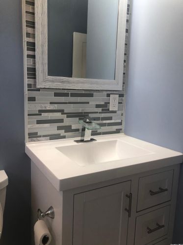 27 Marilyn Ct, Babylon NY  11704-7914 exterior