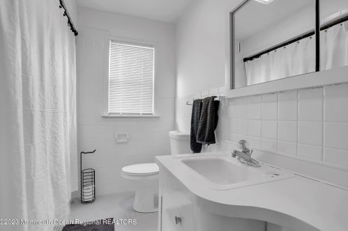 78 Wall St, West Long Branch NJ  07764-1863 exterior