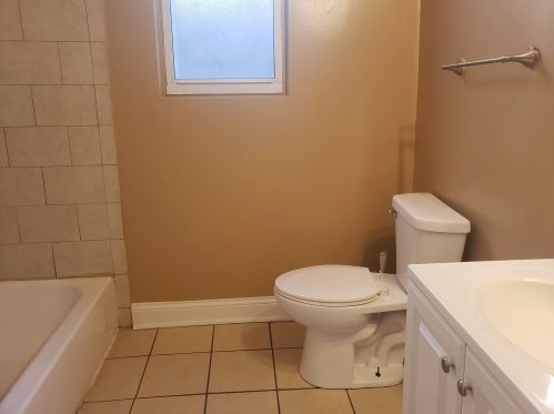 1315 Spaulding Ave, Chicago IL 60623-1714 exterior