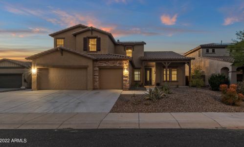 42816 45th Dr, Phoenix, AZ 85087-5965