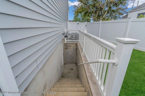 1161 Ridgefield Dr, Point Pleasant Beach NJ  08742-2948 exterior