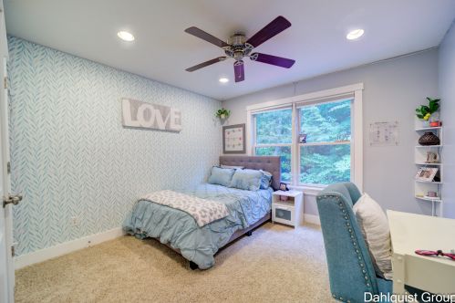 1626 Orshal Rd, Meskegon MI 49445-8804 exterior