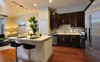 1515 Main St, Houston TX  77006-4709 exterior