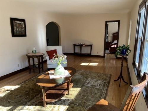 2712 Mason St, Madison, WI 53705-3716