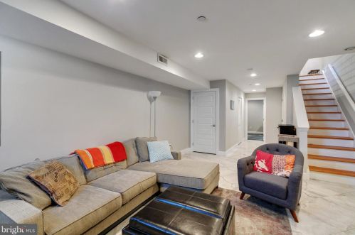 1503 19 St, Philadelphia PA 19145-1440 exterior