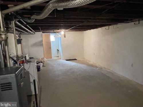 3303 Englewood St, Philadelphia PA 19149-1612 exterior