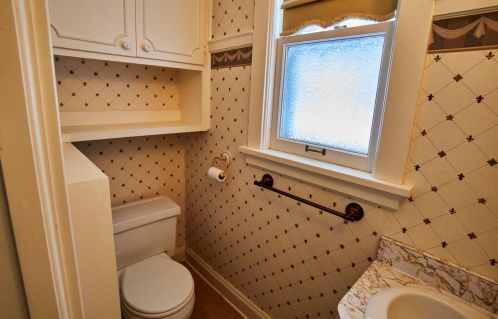 2019 51, Milwaukee WI 53208-1747 exterior