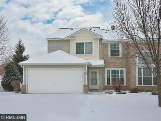 306 Wilderness Dr, Chaska, MN 55318-1578
