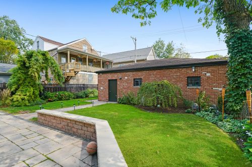 3753 Tripp Ave, Chicago IL 60803-1832 exterior