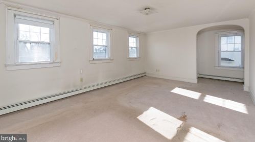 74 Edinburg Rd, Trenton NJ 08690-1204 exterior