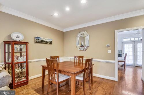 337 Fayette St, Alexandria VA 22314-2201 exterior