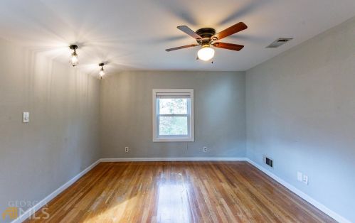 2152 Collins Rd, Atlanta GA exterior