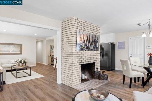 1824 Manzanita Dr, Concord CA 94519-1128 exterior