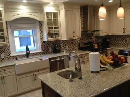 61 Bonn Pl, Union City NJ  07086-6903 exterior