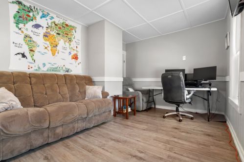 64 Elm St, Concord NH 03303-3324 exterior